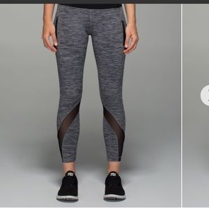 Lululemon Inspire Tight 7/8 Leggings